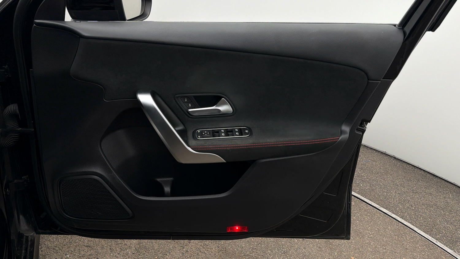 Used Mercedes-Benz A-Class 2019 for sale - 77742405: Photo 14