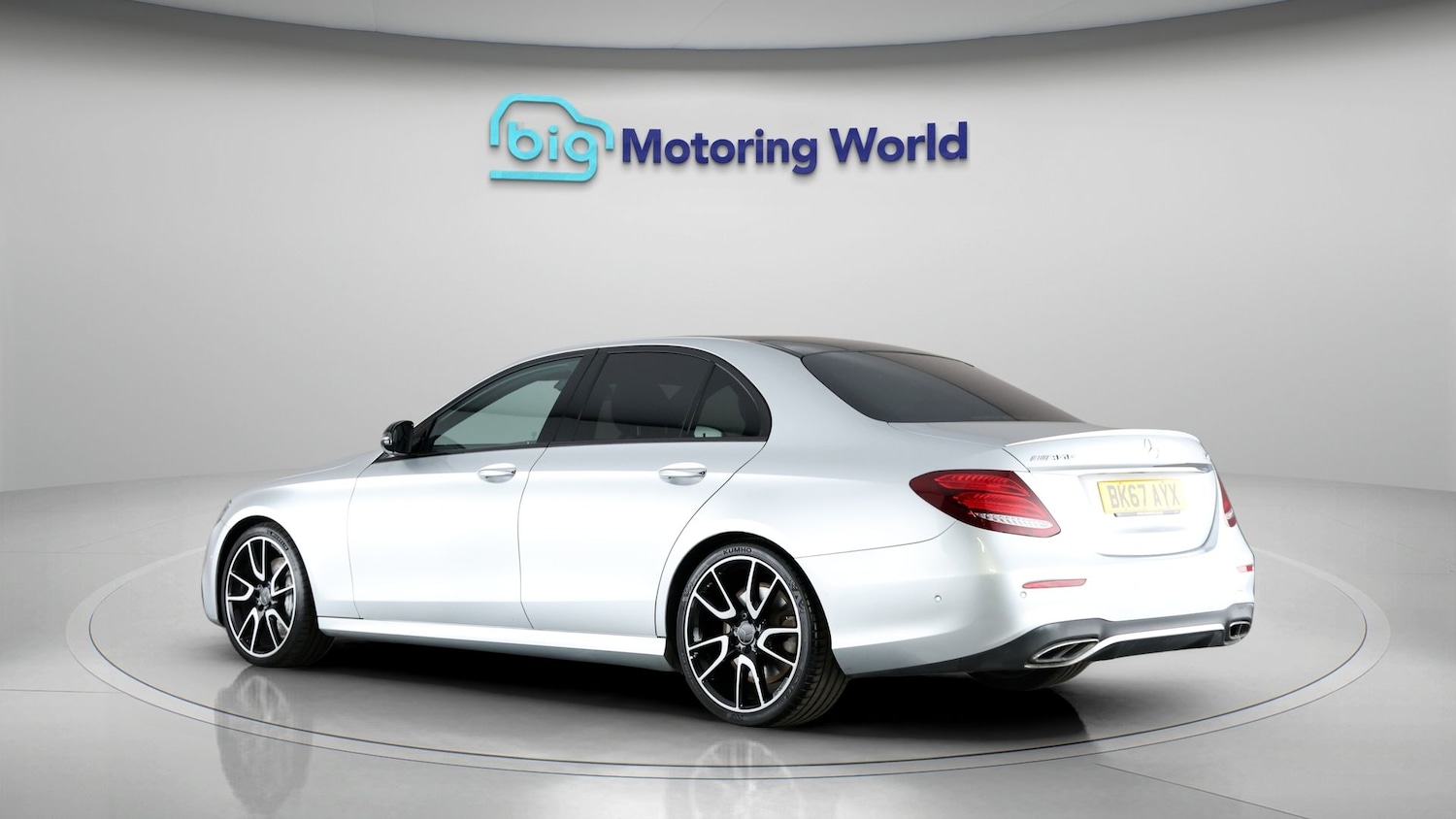 Used Mercedes-Benz E Class 2017 for sale - 77584704: Photo 5