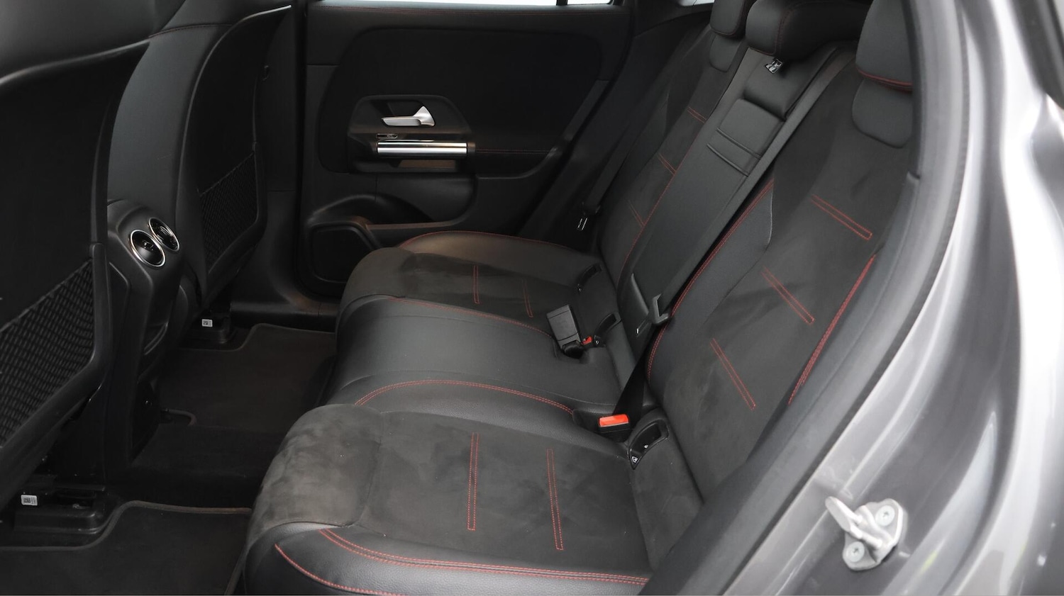 Used Mercedes-Benz EQA 2021 for sale - 76059325: Photo 17