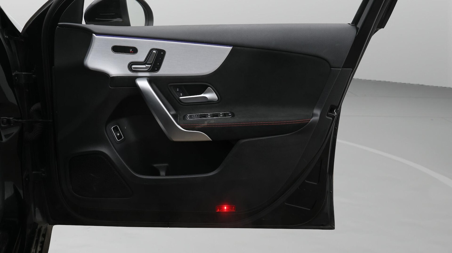 Used Mercedes-Benz A-Class 2021 for sale - 76659382: Photo 16