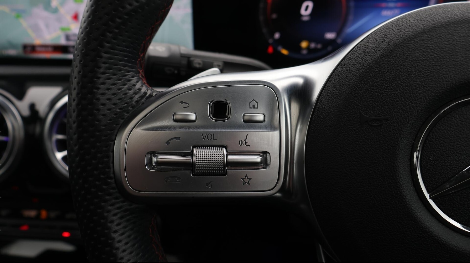 Used Mercedes-Benz A-Class 2021 for sale - 76659382: Photo 28