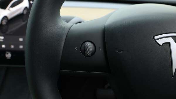 Used Tesla Model Y 2022 for sale - 76043156: Photo 23
