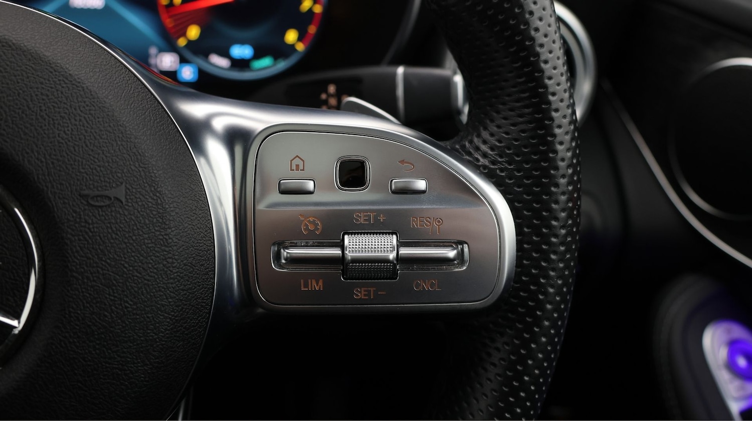 Used Mercedes-Benz GLC 2022 for sale - 77616502: Photo 26