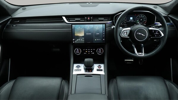 Used Jaguar F-Pace 2022 for sale - 75563594: Photo 14