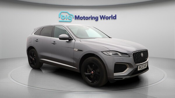 Used Jaguar F-Pace 2022 for sale - 75563594: Photo 2