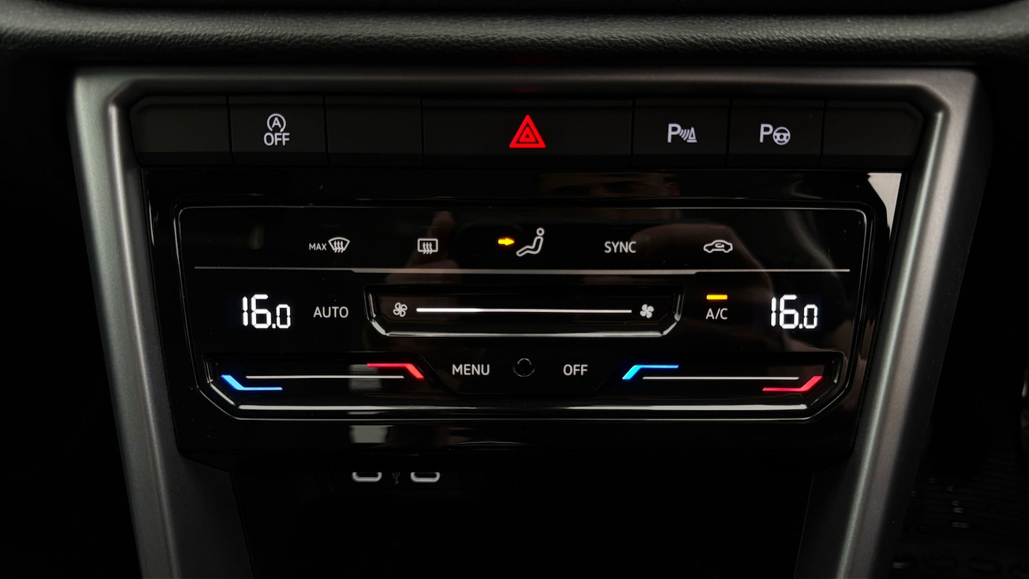 Used Volkswagen T-Roc 2023 for sale - 78181918: Photo 11