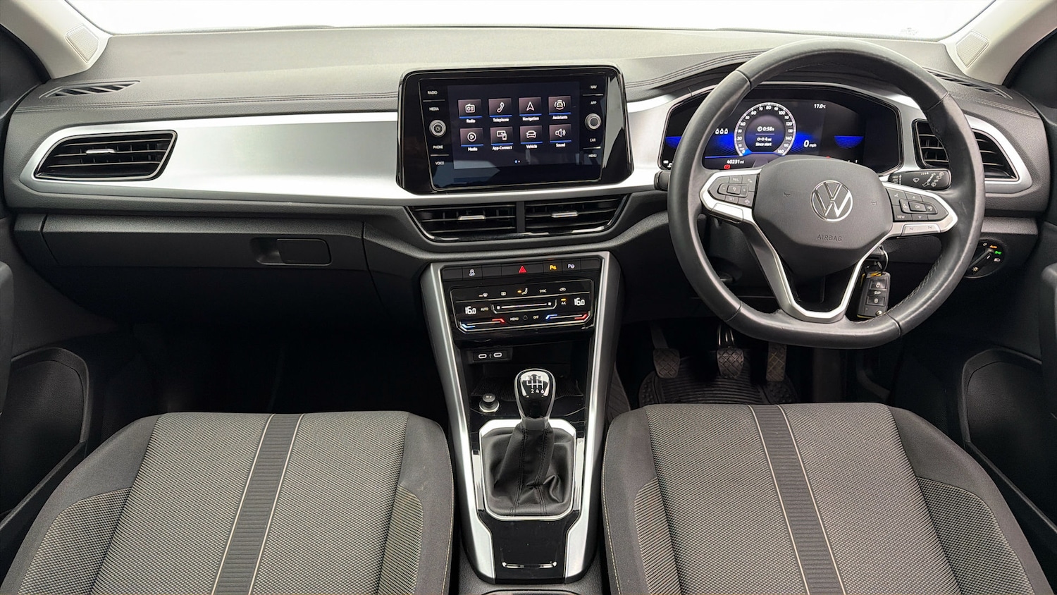 Used Volkswagen T-Roc 2023 for sale - 78181918: Photo 12