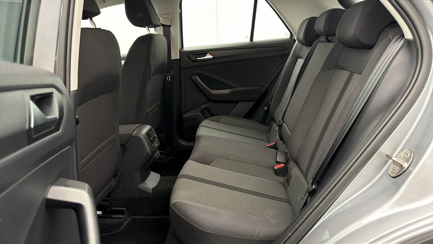 Used Volkswagen T-Roc 2023 for sale - 78181918: Photo 15