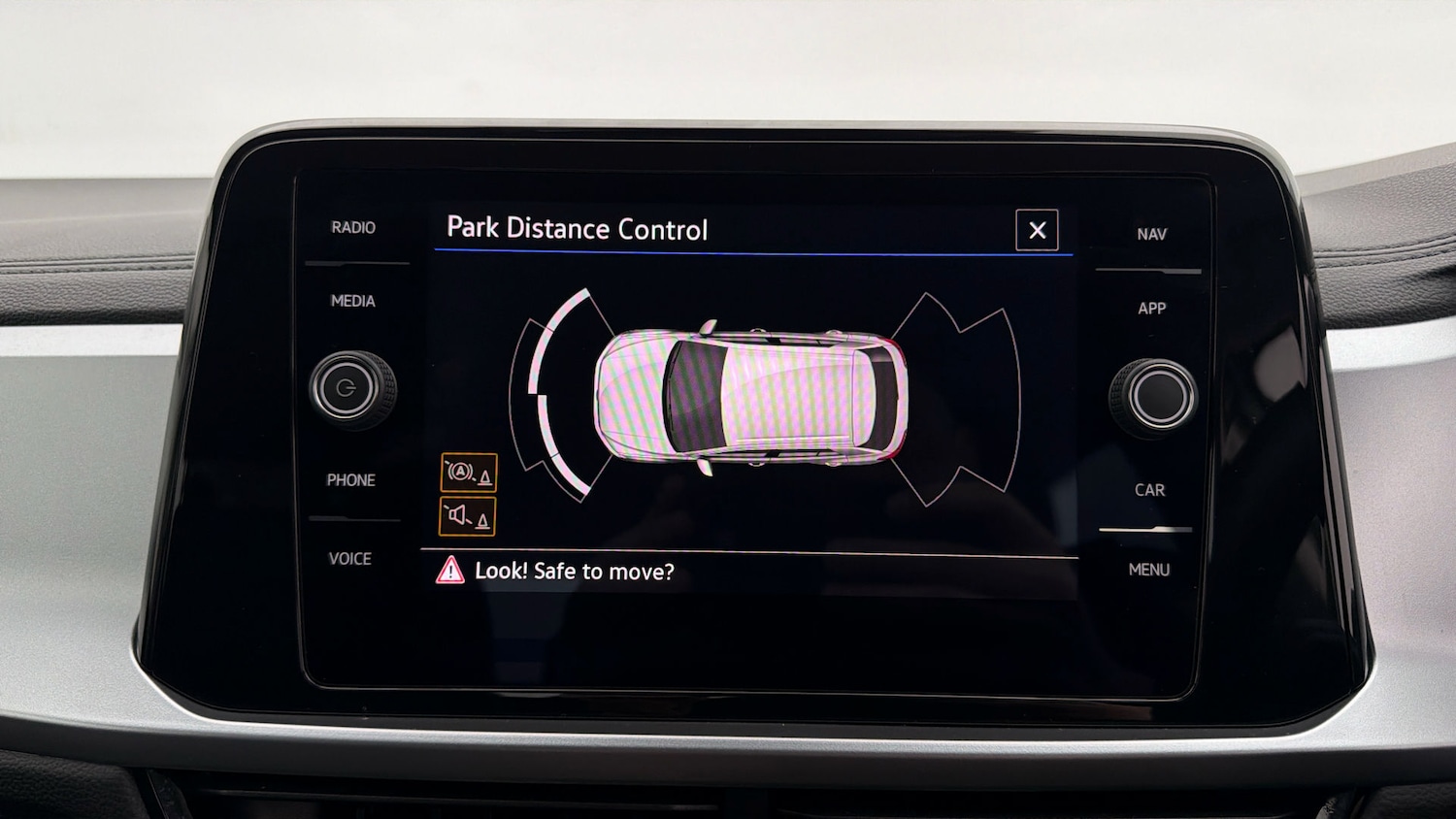 Used Volkswagen T-Roc 2023 for sale - 78181918: Photo 26