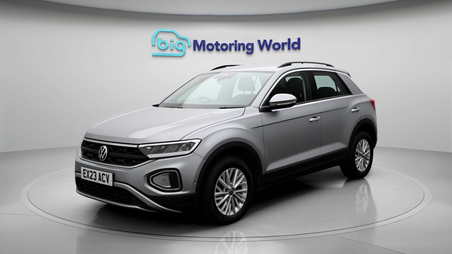 Used Volkswagen T-Roc 2023 for sale - 78181918: Photo 3
