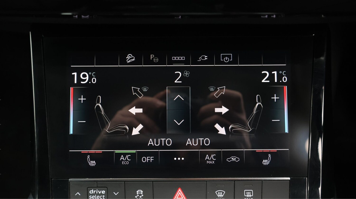 Used Audi e-tron 2022 for sale - 77211605: Photo 12