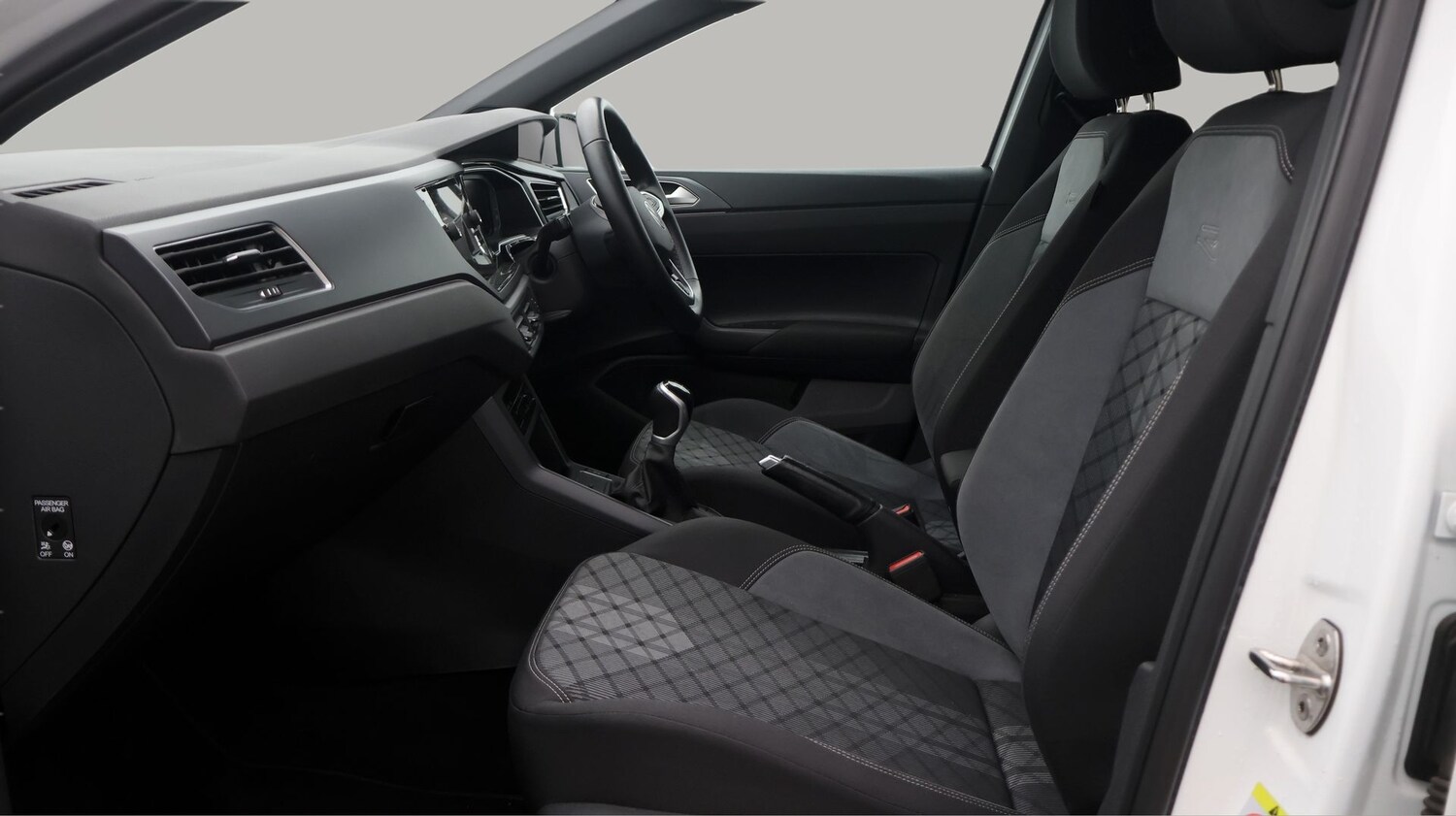 Used Volkswagen Polo 2022 for sale - 77270021: Photo 14