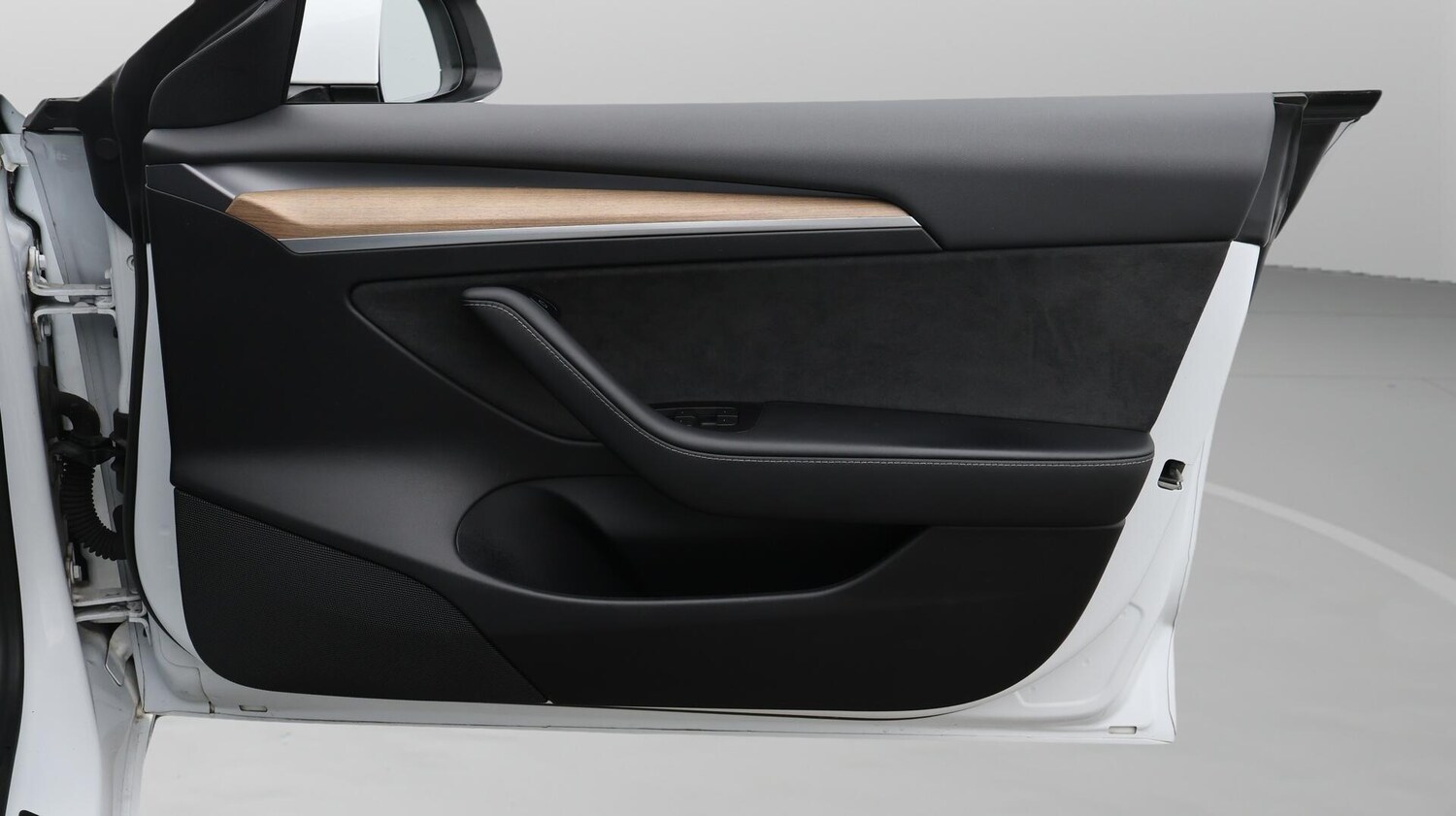 Used Tesla Model 3 2021 for sale - 76572633: Photo 16