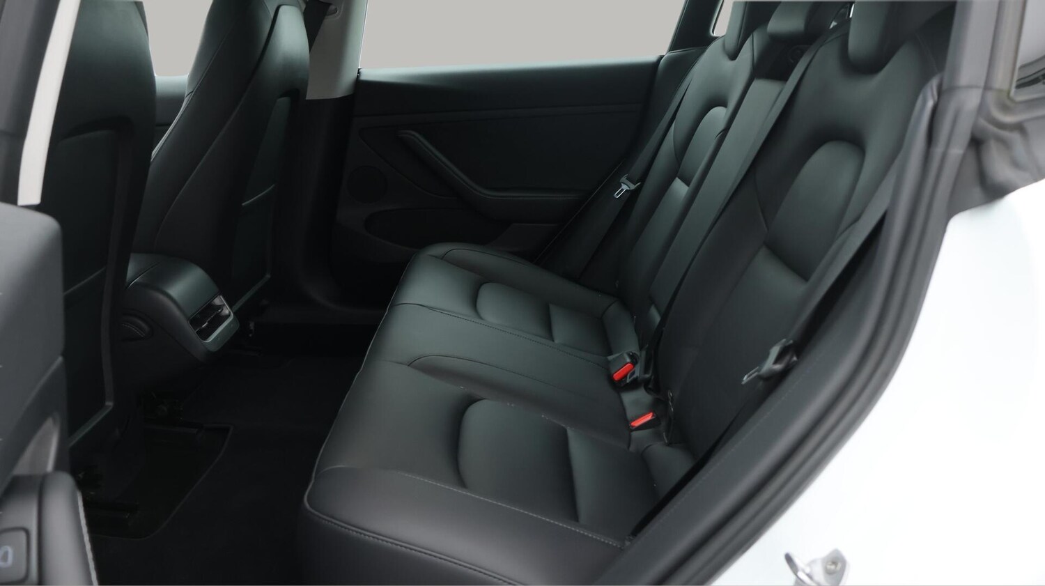 Used Tesla Model 3 2021 for sale - 76572633: Photo 17