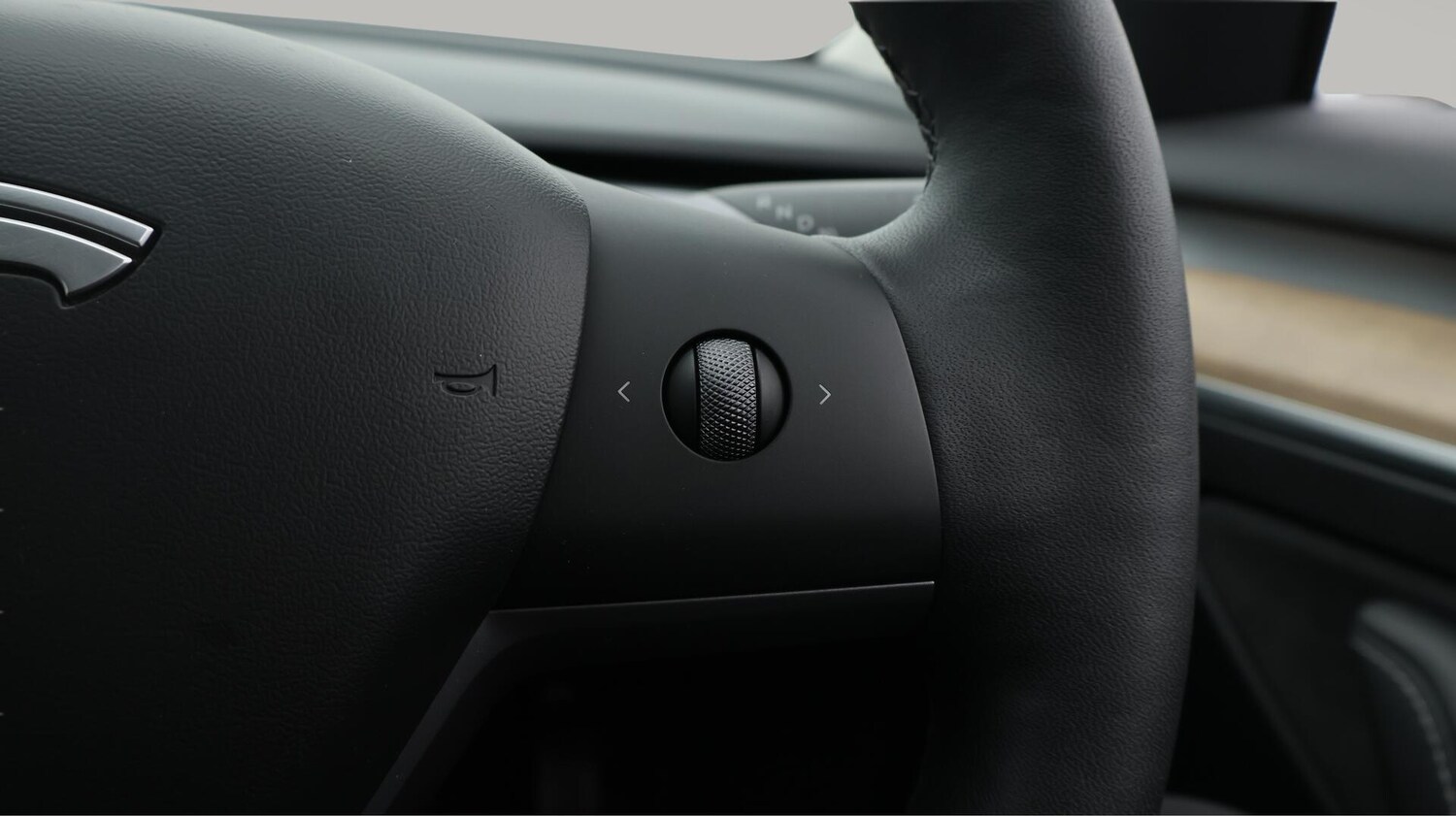 Used Tesla Model 3 2021 for sale - 76572633: Photo 26