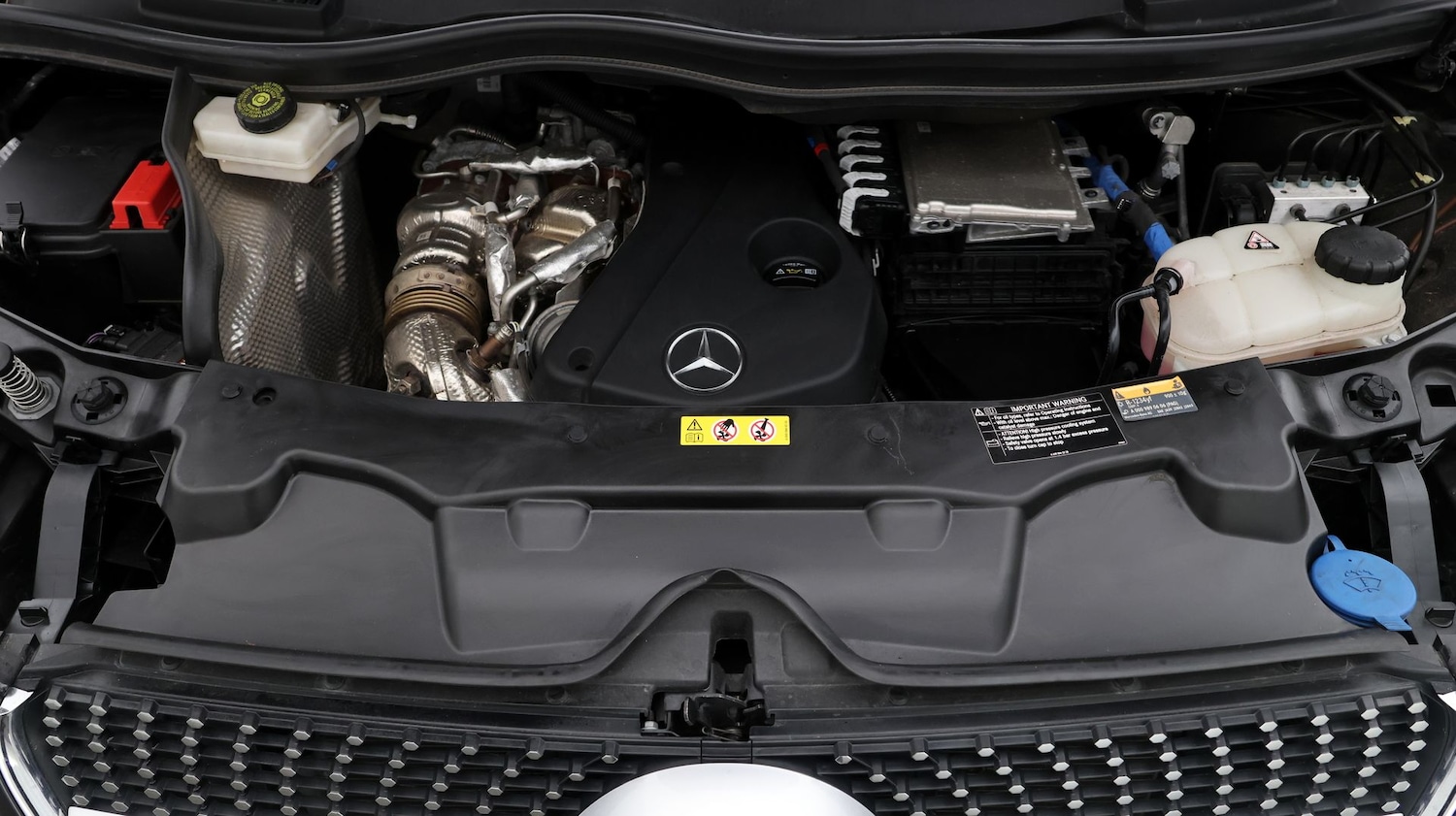 Used Mercedes-Benz V-Class 2023 for sale - 78012904: Photo 19