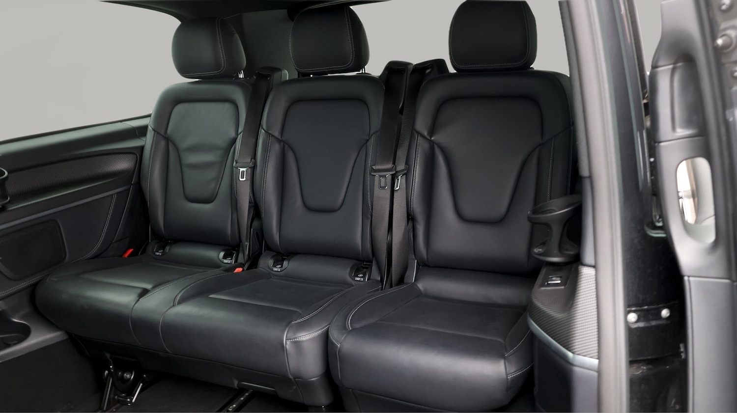 Used Mercedes-Benz V-Class 2023 for sale - 78012904: Photo 20