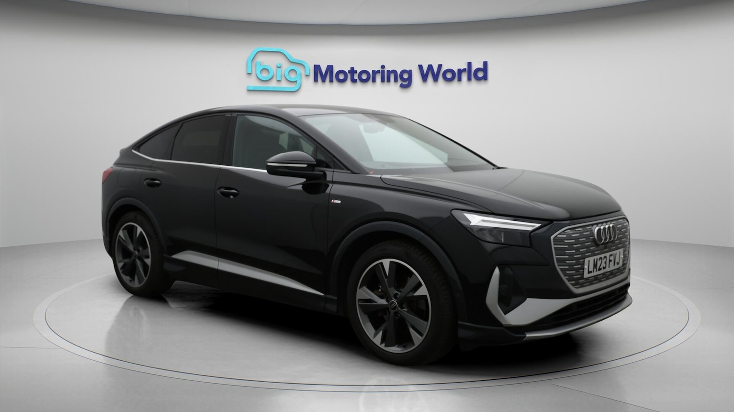 Used Audi Q4 e-tron 2023 for sale - 76786804: Photo 2