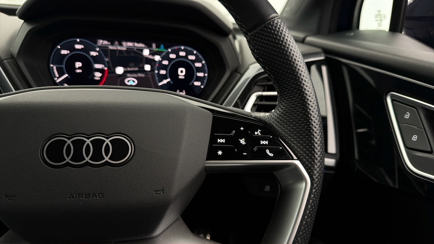 Used Audi Q4 e-tron 2023 for sale - 77961657: Photo 24