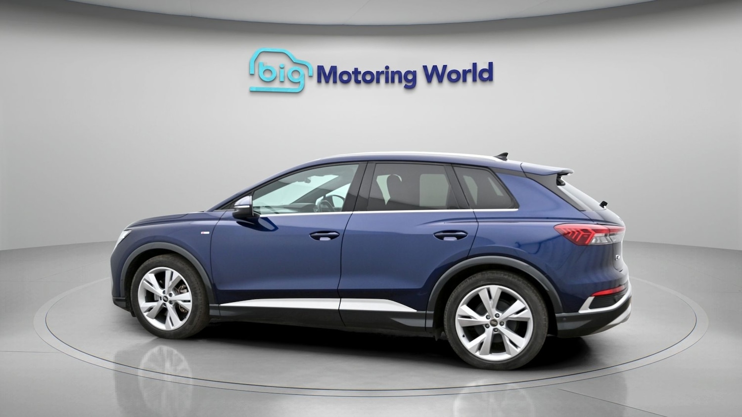 Used Audi Q4 e-tron 2023 for sale - 77961657: Photo 4