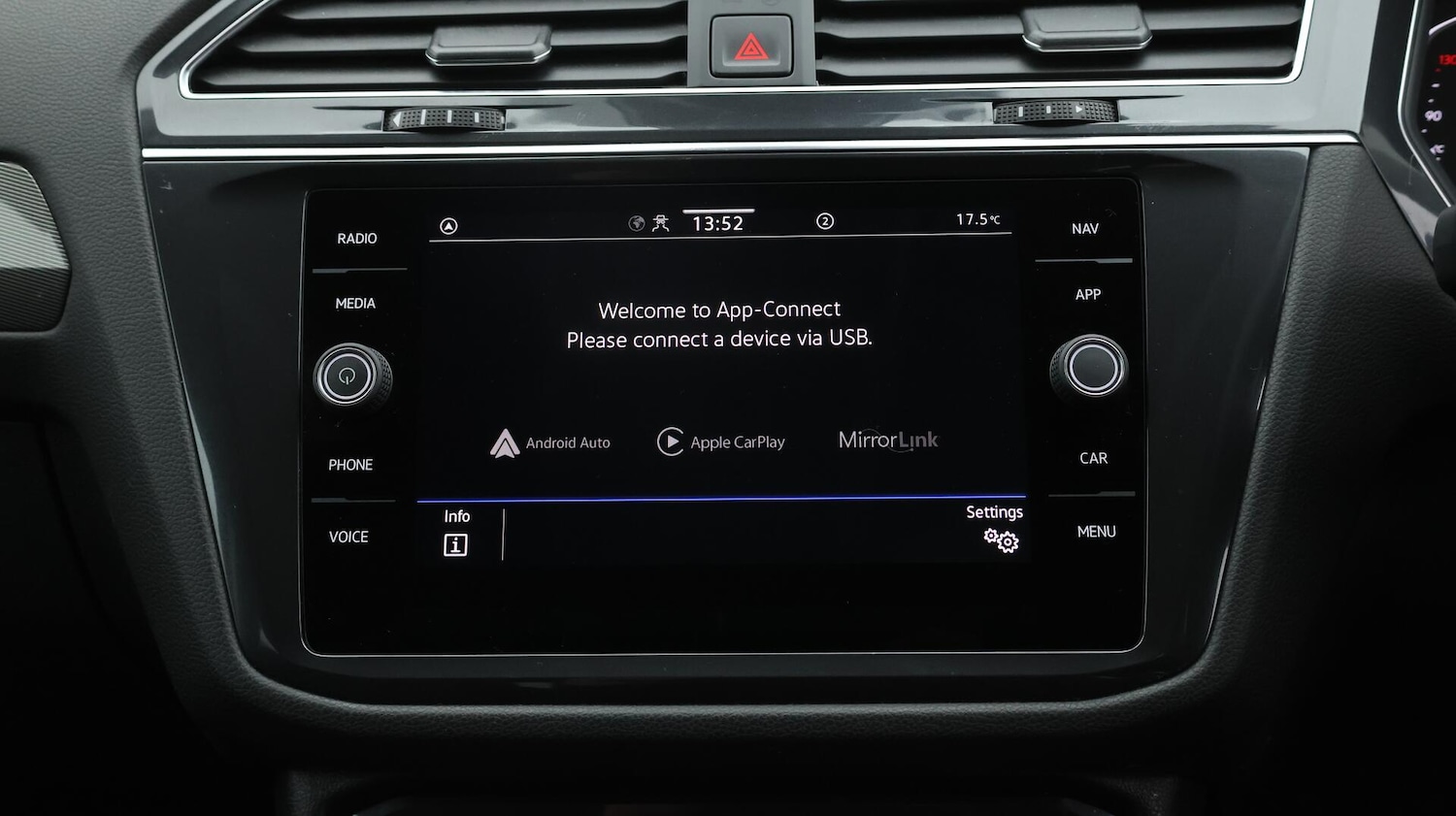 Used Volkswagen Tiguan Allspace 2023 for sale - 76151874: Photo 30