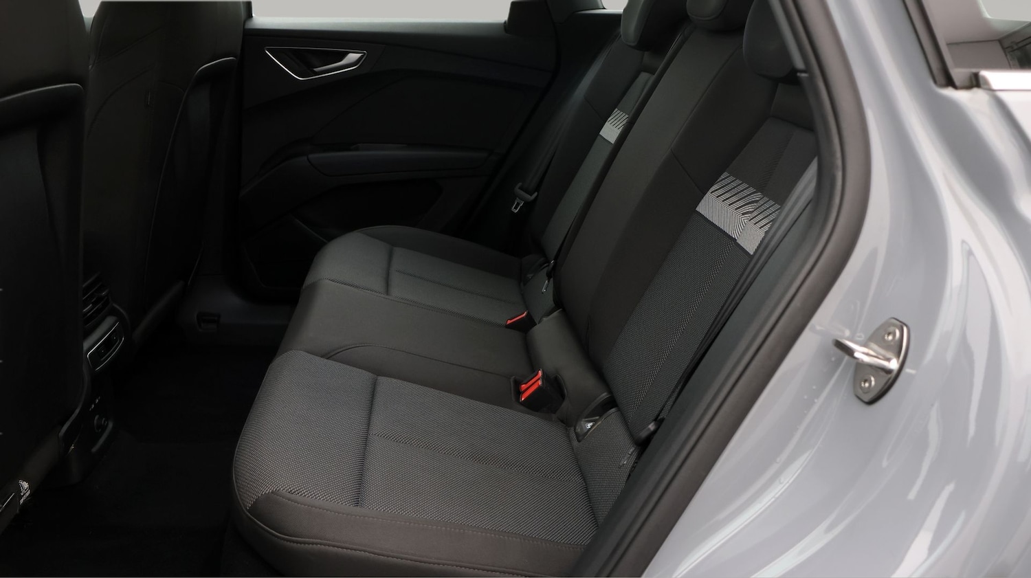 Used Audi Q4 e-tron 2023 for sale - 77303857: Photo 16