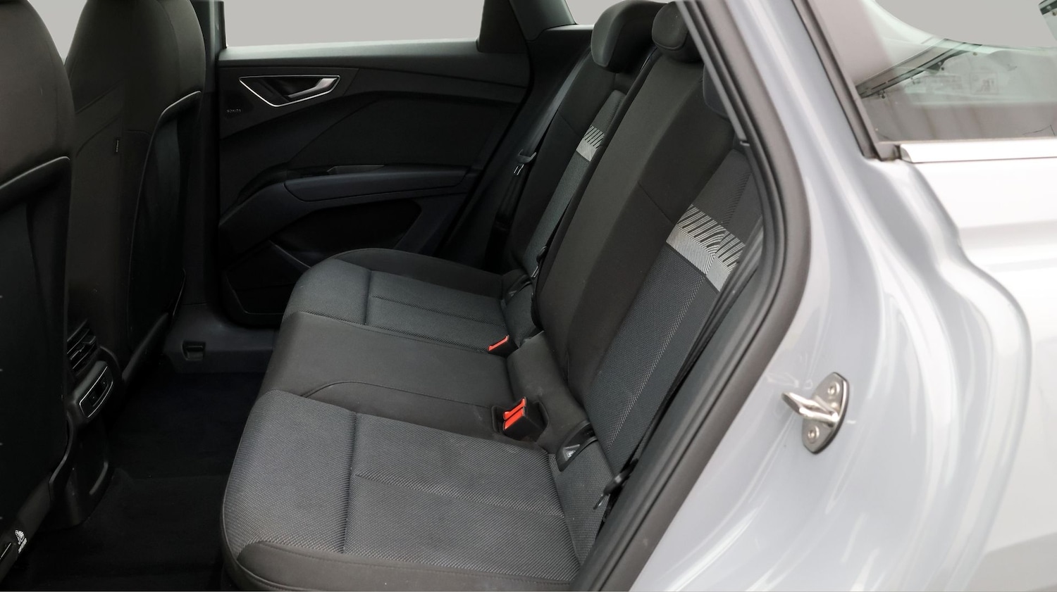 Used Audi Q4 e-tron 2023 for sale - 77516630: Photo 16