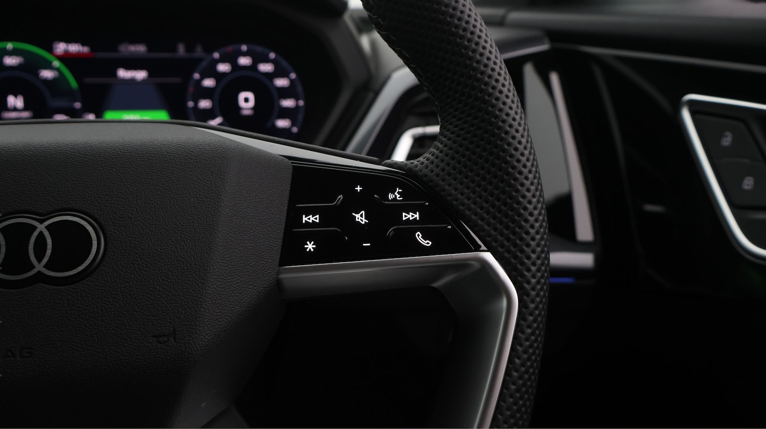 Used Audi Q4 e-tron 2025 for sale - 77615914: Photo 26