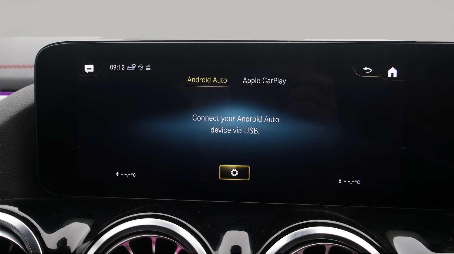 Used Mercedes-Benz EQA 2023 for sale - 77352129: Photo 25