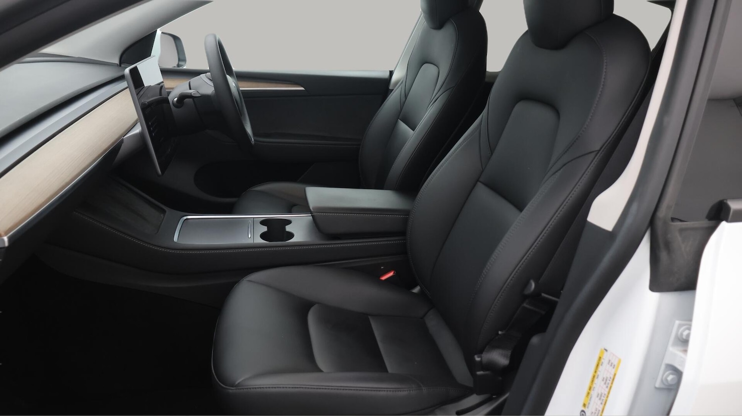 Used Tesla Model Y 2022 for sale - 76689235: Photo 15