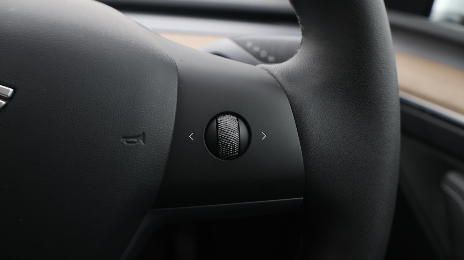 Used Tesla Model Y 2022 for sale - 76689235: Photo 25