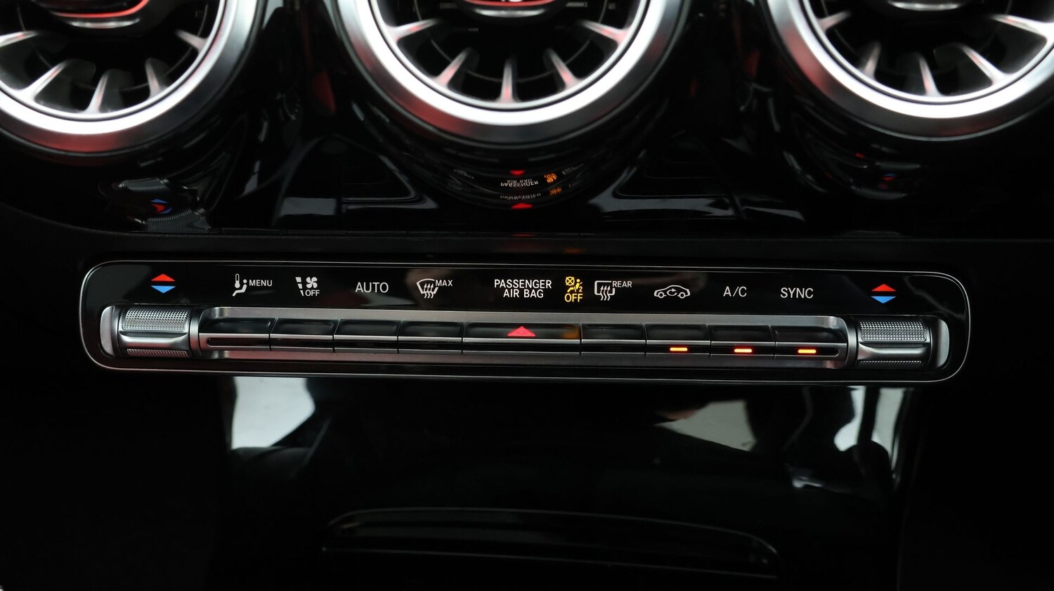 Used Mercedes-Benz CLA for sale - 77208156: Photo 12