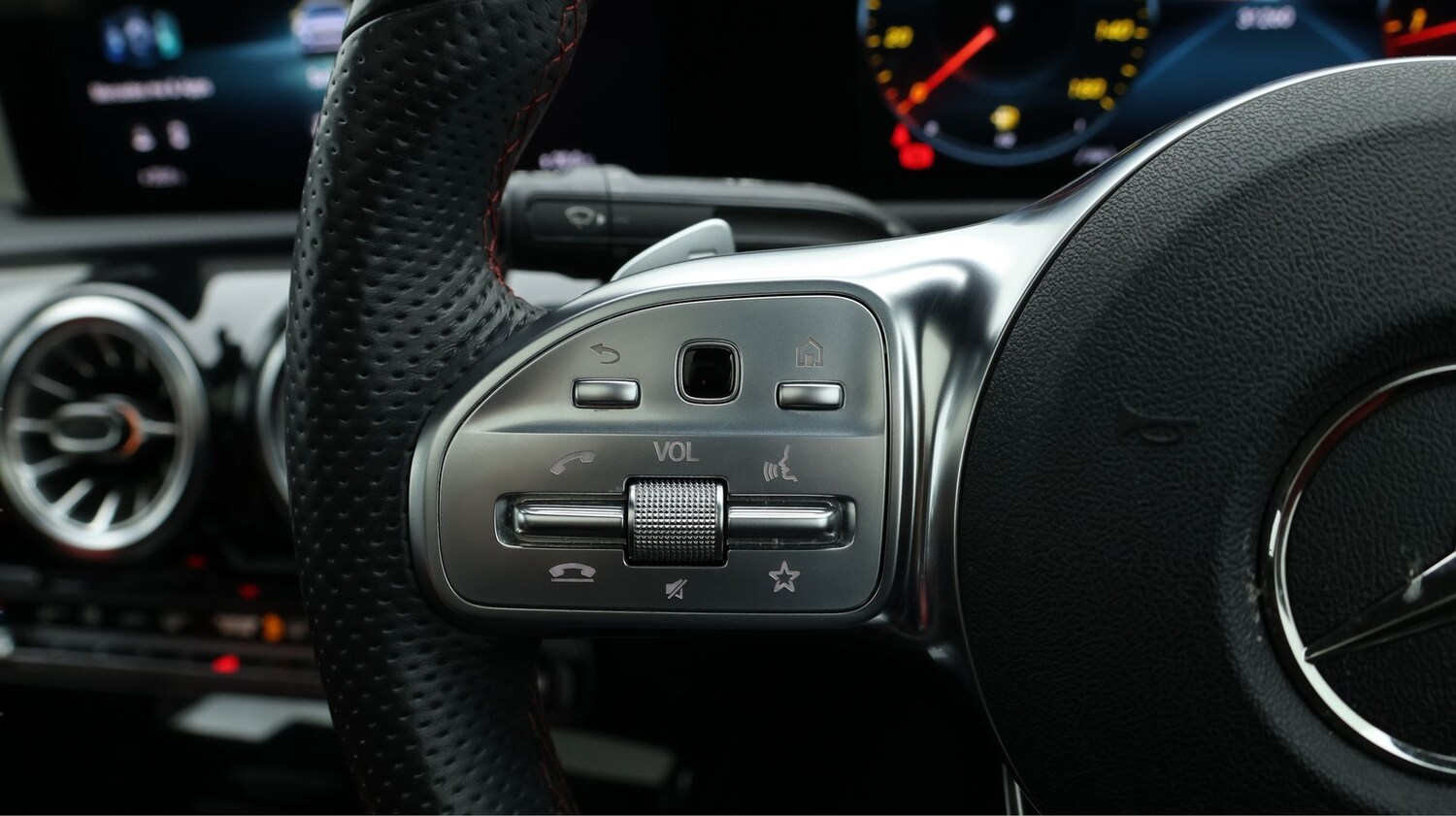 Used Mercedes-Benz CLA for sale - 77208156: Photo 25