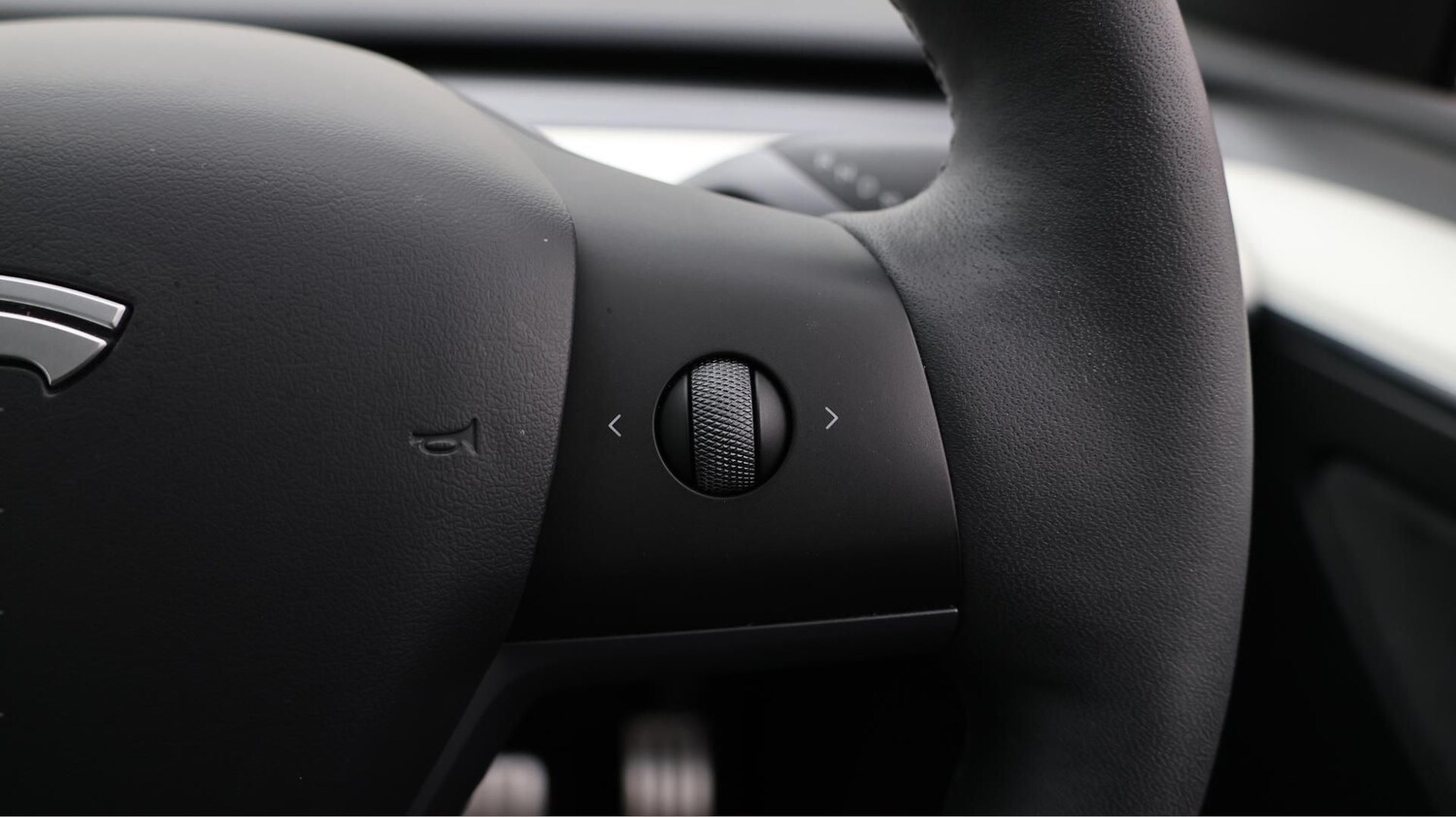 Used Tesla Model Y 2022 for sale - 77584703: Photo 25