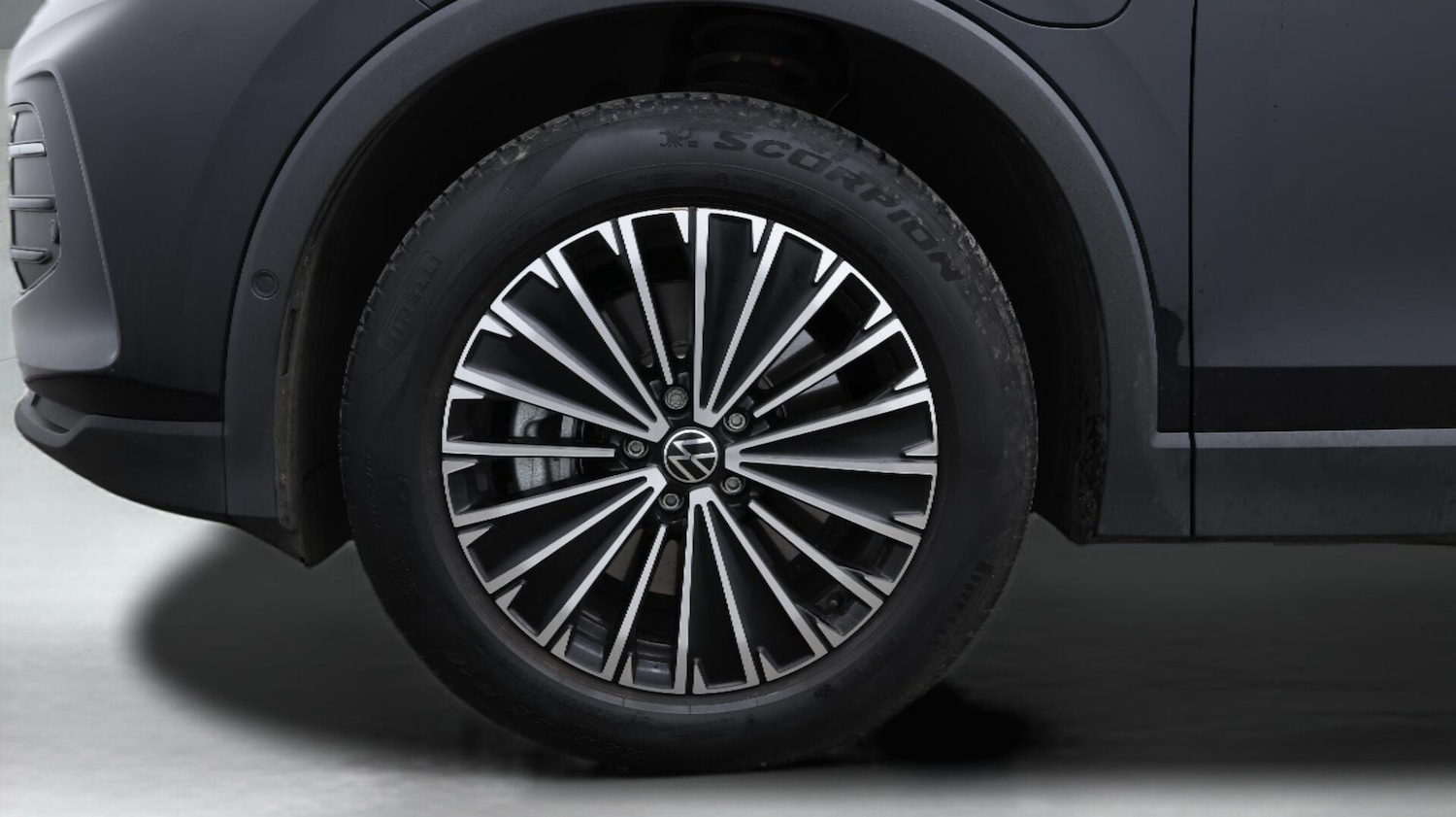 Used Volkswagen Tiguan 2024 for sale - 76613287: Photo 19