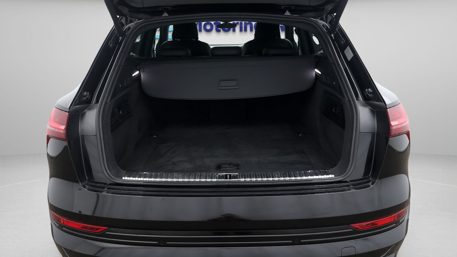 Used Audi e-tron 2021 for sale - 77353860: Photo 17