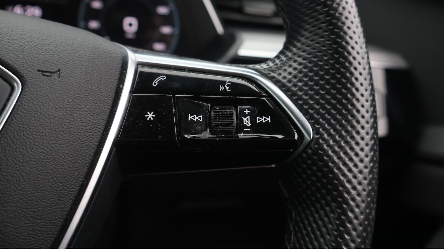 Used Audi e-tron 2021 for sale - 77353860: Photo 25