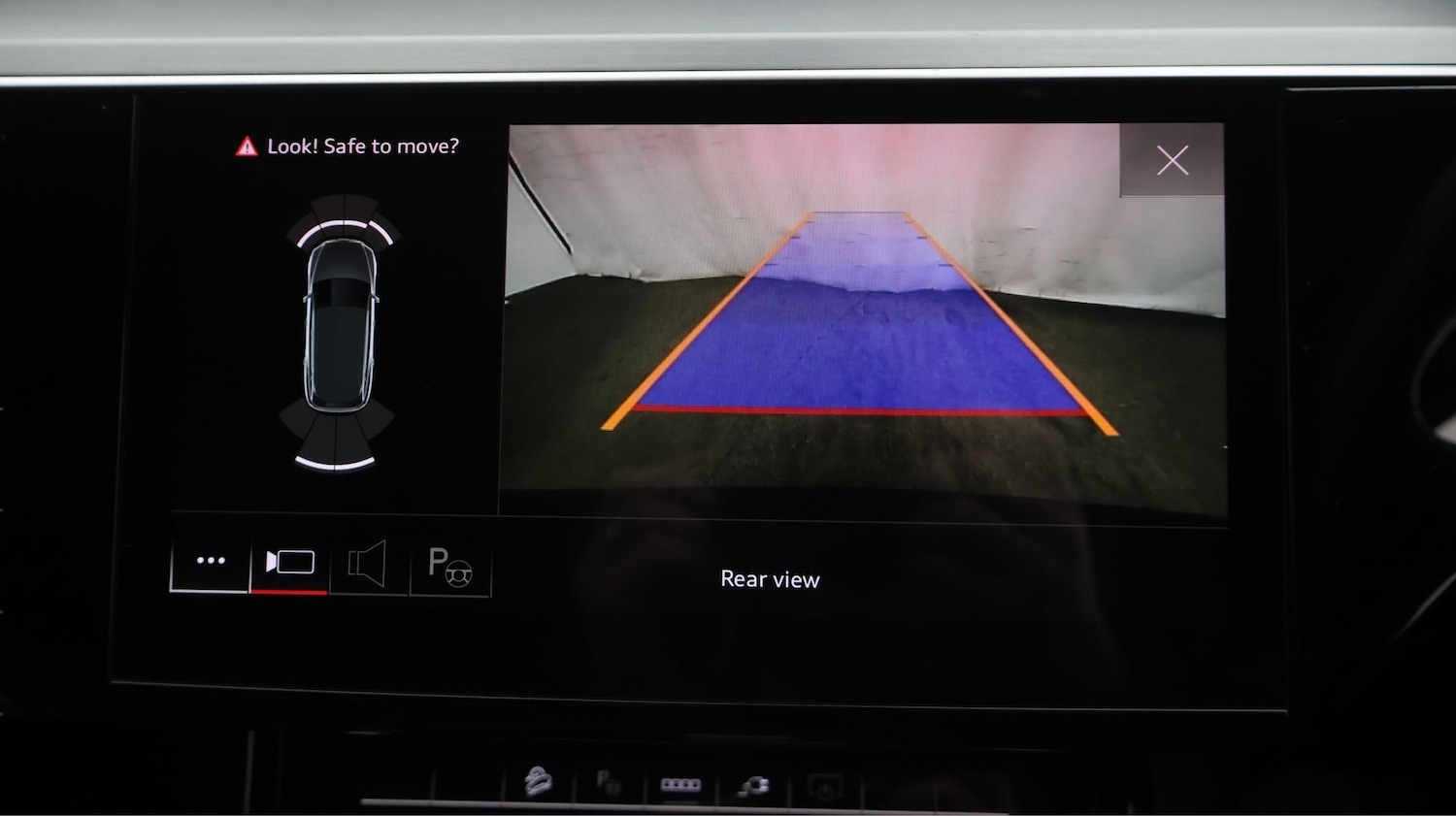 Used Audi e-tron 2021 for sale - 77353860: Photo 26