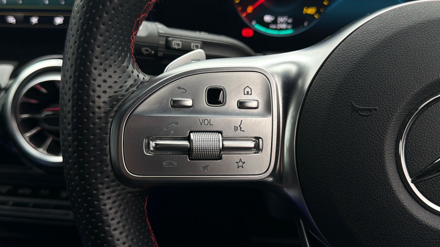 Used Mercedes-Benz EQA 2023 for sale - 78223116: Photo 22