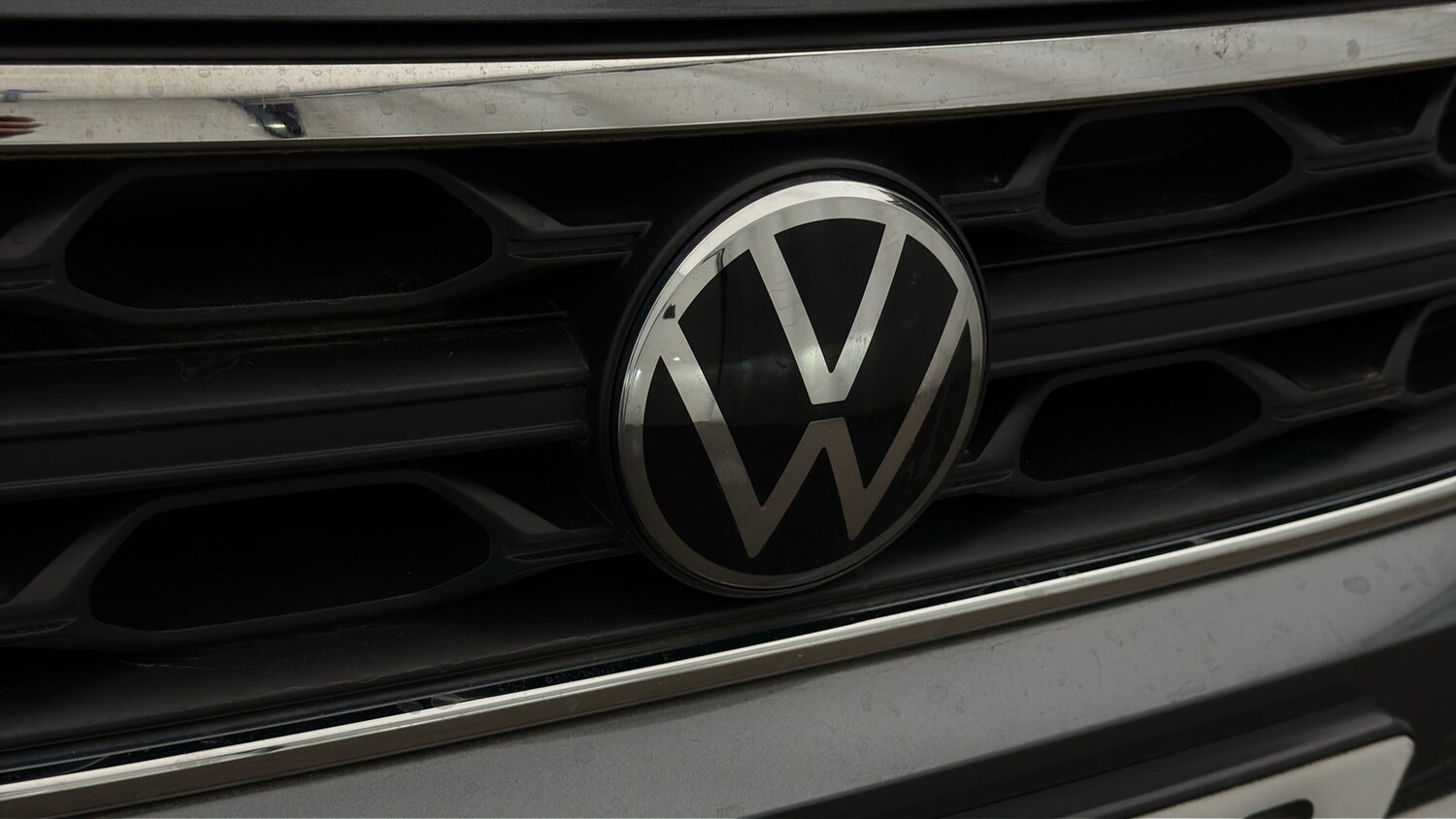 Used Volkswagen T-Roc 2023 for sale - 78025862: Photo 21