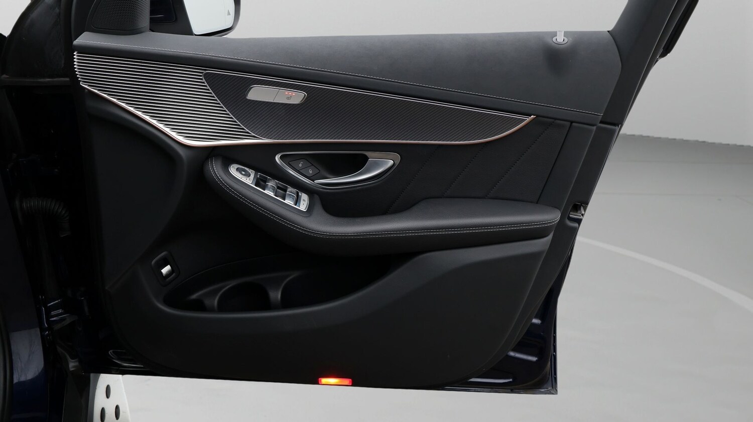 Used Mercedes-Benz EQC for sale - 77260698: Photo 15