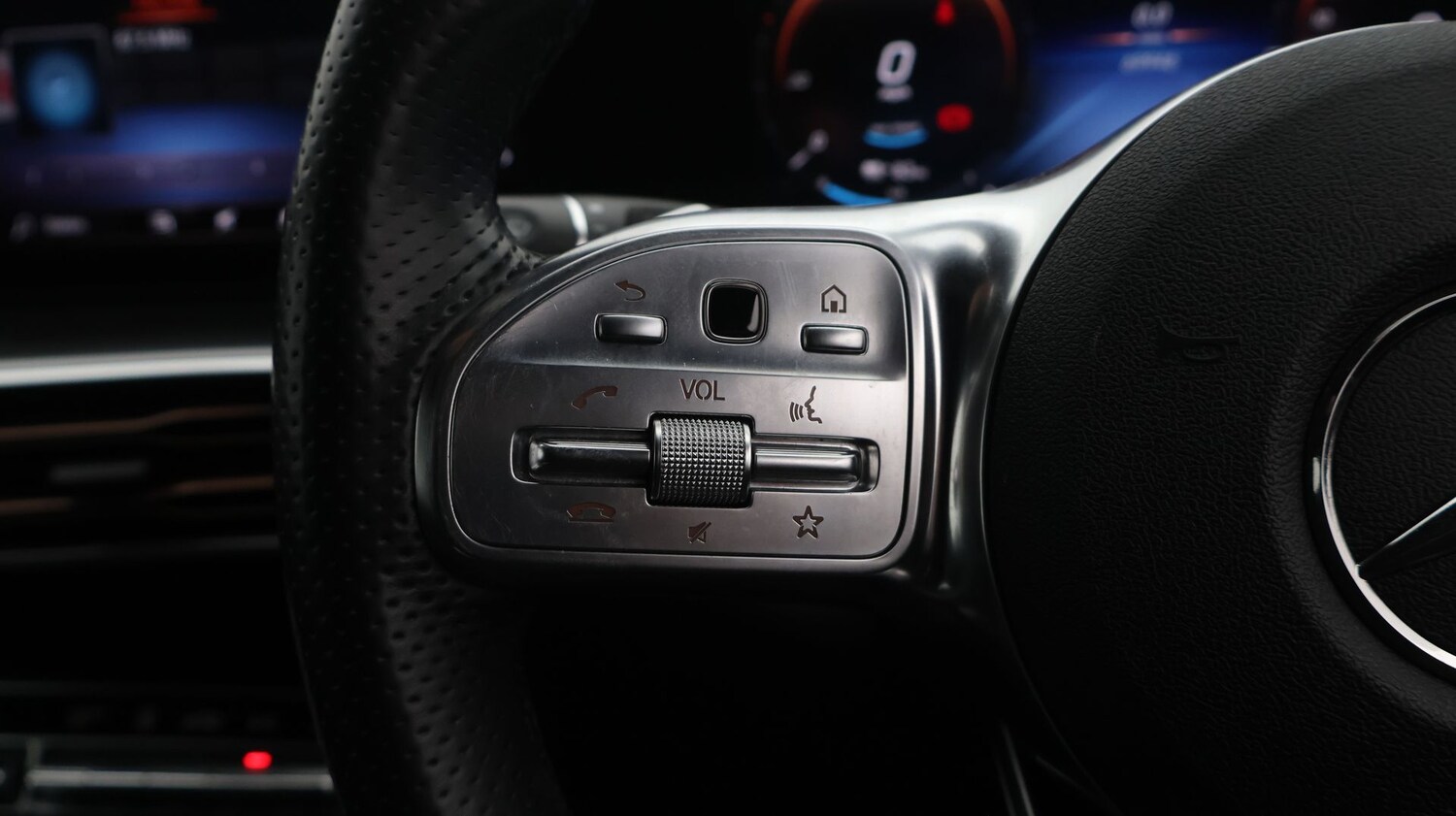 Used Mercedes-Benz EQC 2021 for sale - 77249123: Photo 25