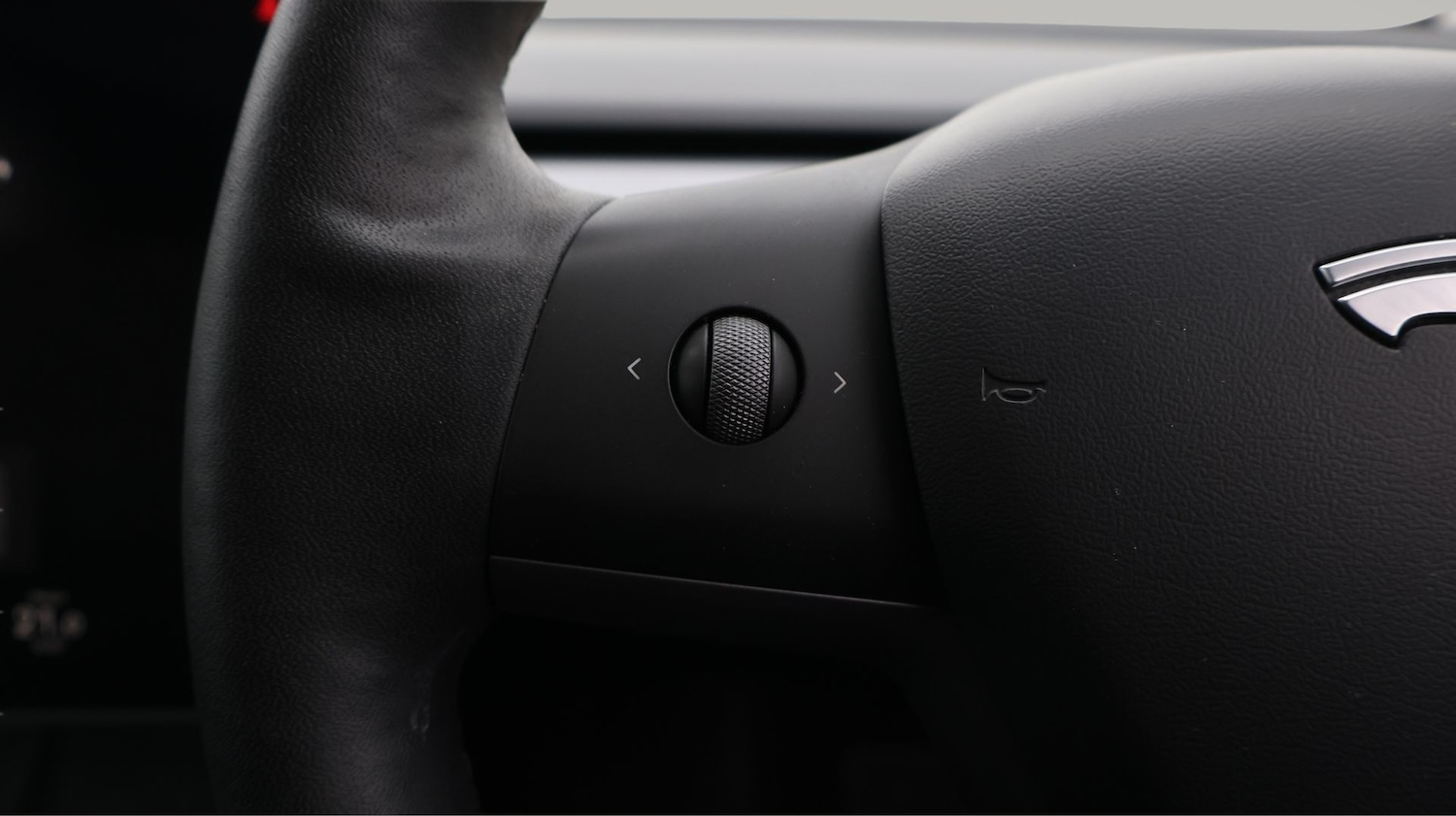 Used Tesla Model 3 2022 for sale - 77325925: Photo 24