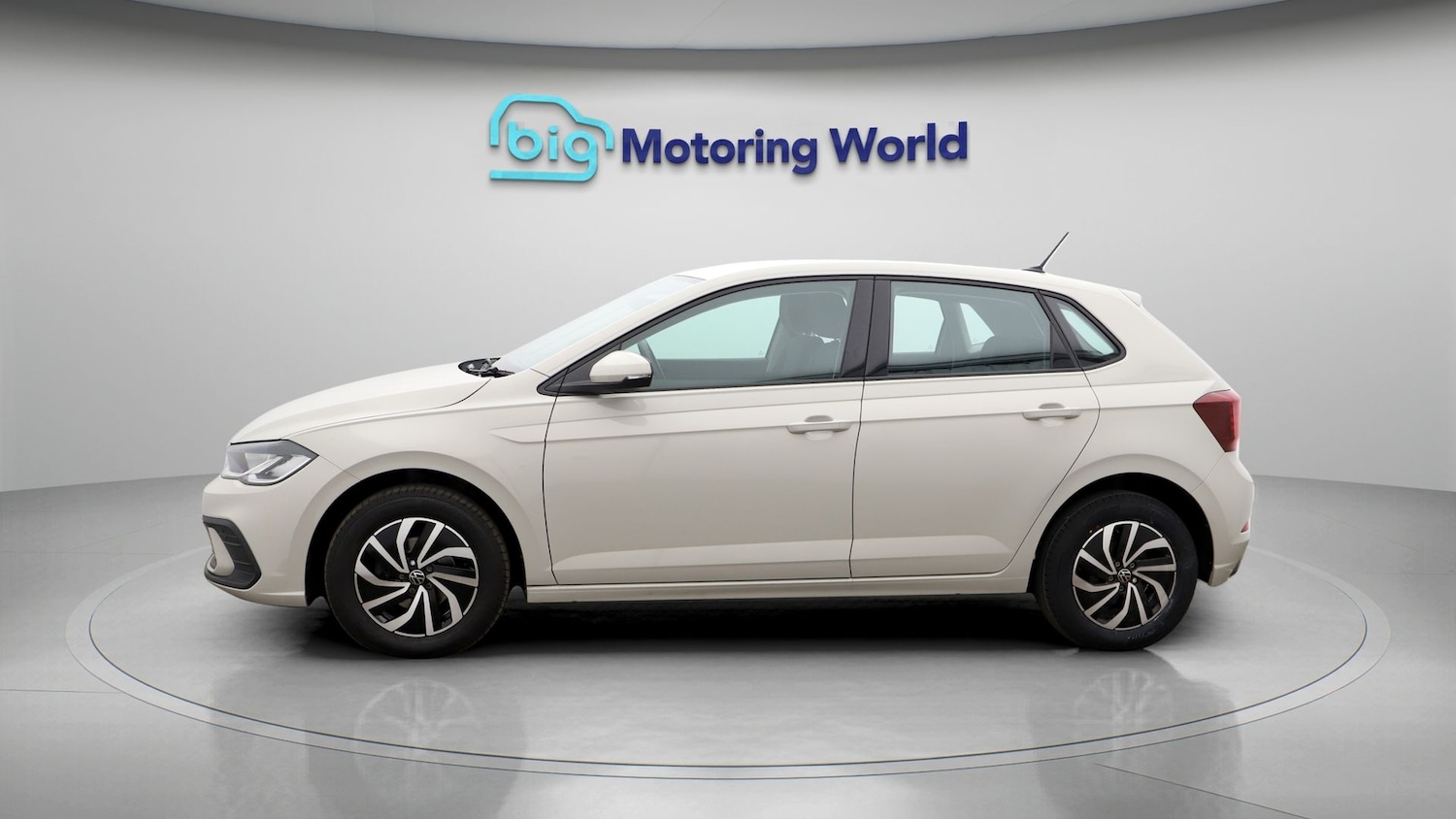 Used Volkswagen Polo for sale - 77760759: Photo 4