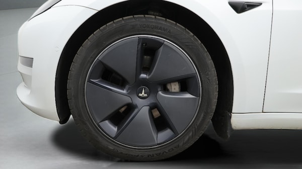 Used Tesla Model 3 2021 for sale - 76239855: Photo 19