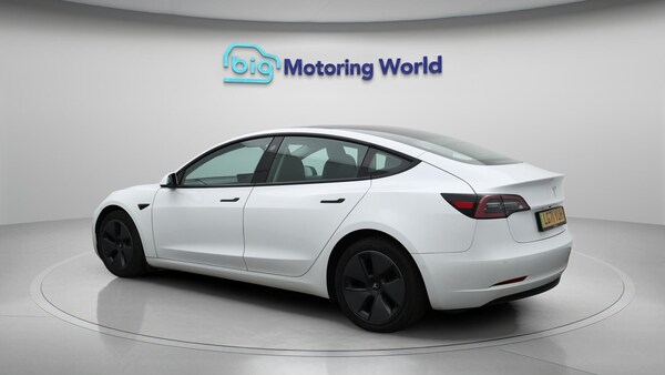 Used Tesla Model 3 2021 for sale - 76239855: Photo 6