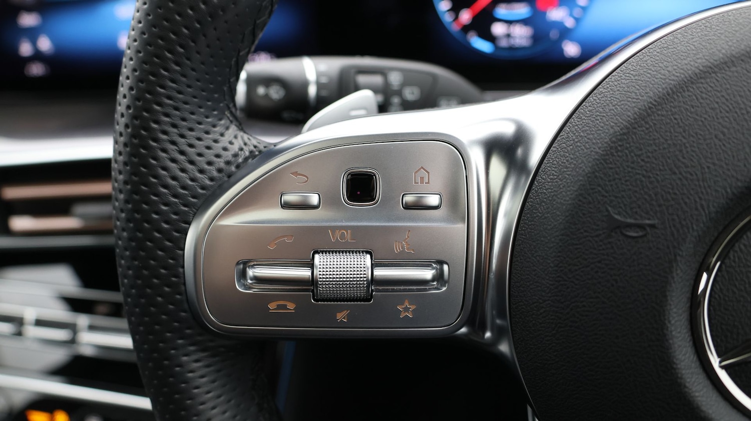 Used Mercedes-Benz EQC 2023 for sale - 77207286: Photo 26