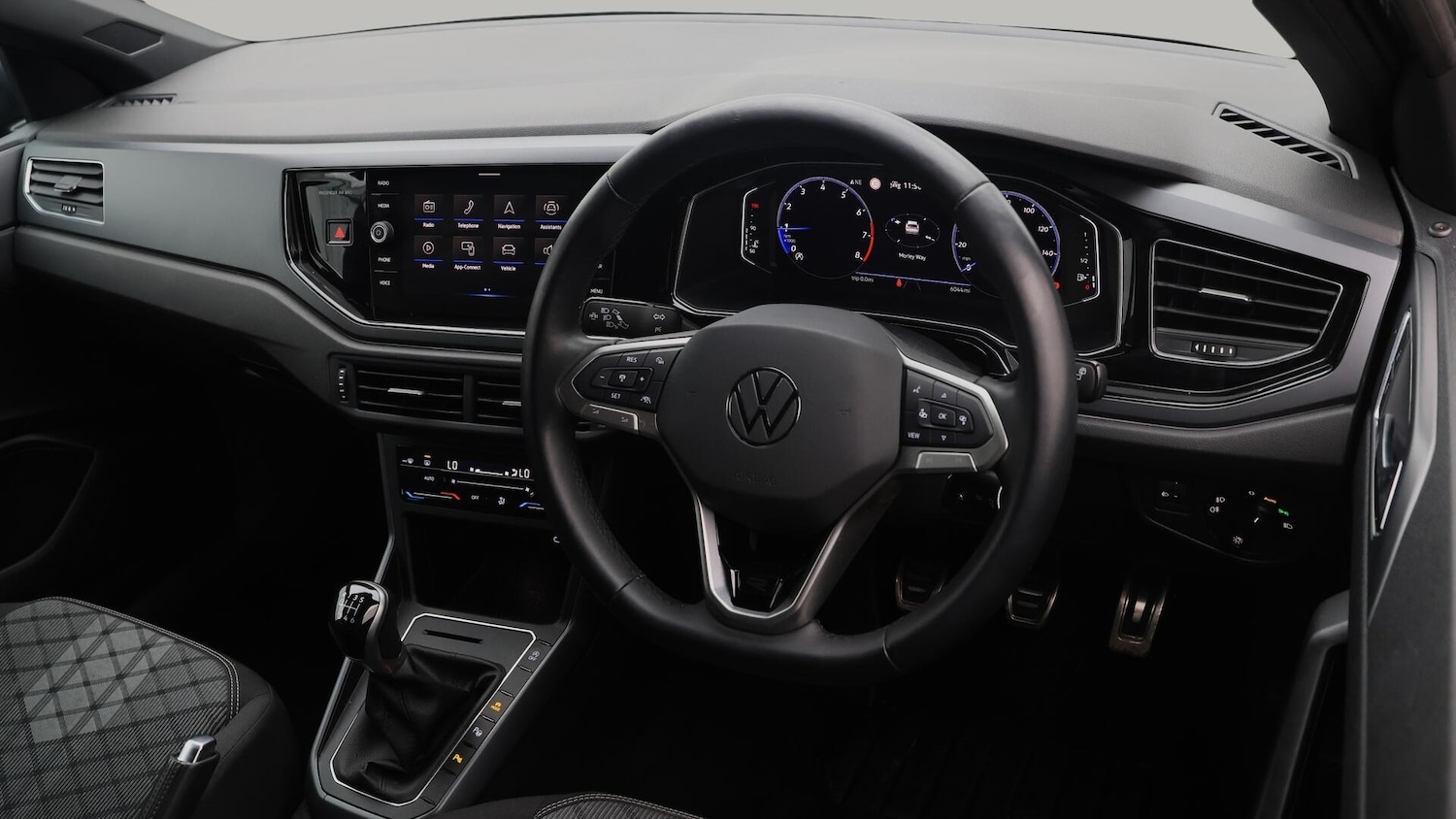 Used Volkswagen Taigo 2023 for sale - 76432710: Photo 10