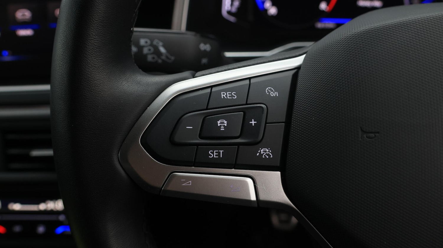 Used Volkswagen Taigo 2023 for sale - 76432710: Photo 25