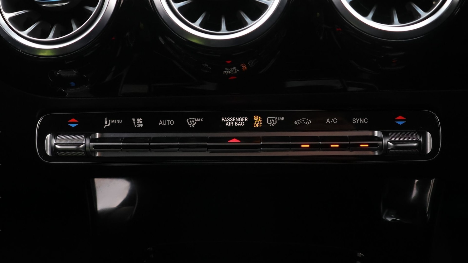 Used Mercedes-Benz CLA 2022 for sale - 77502792: Photo 12